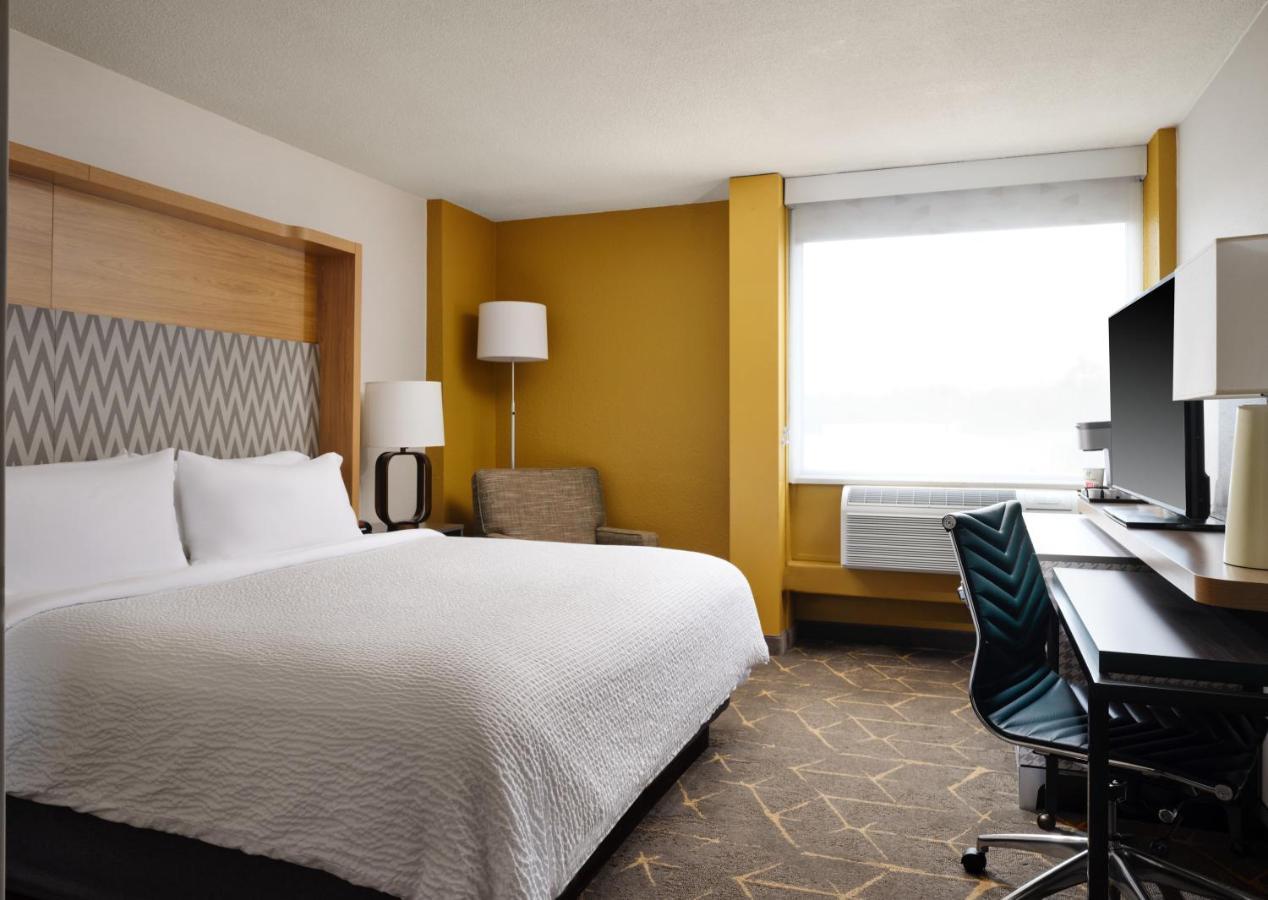 Holiday Inn Boston - Dedham Hotel & Conference Center By Ihg Ngoại thất bức ảnh